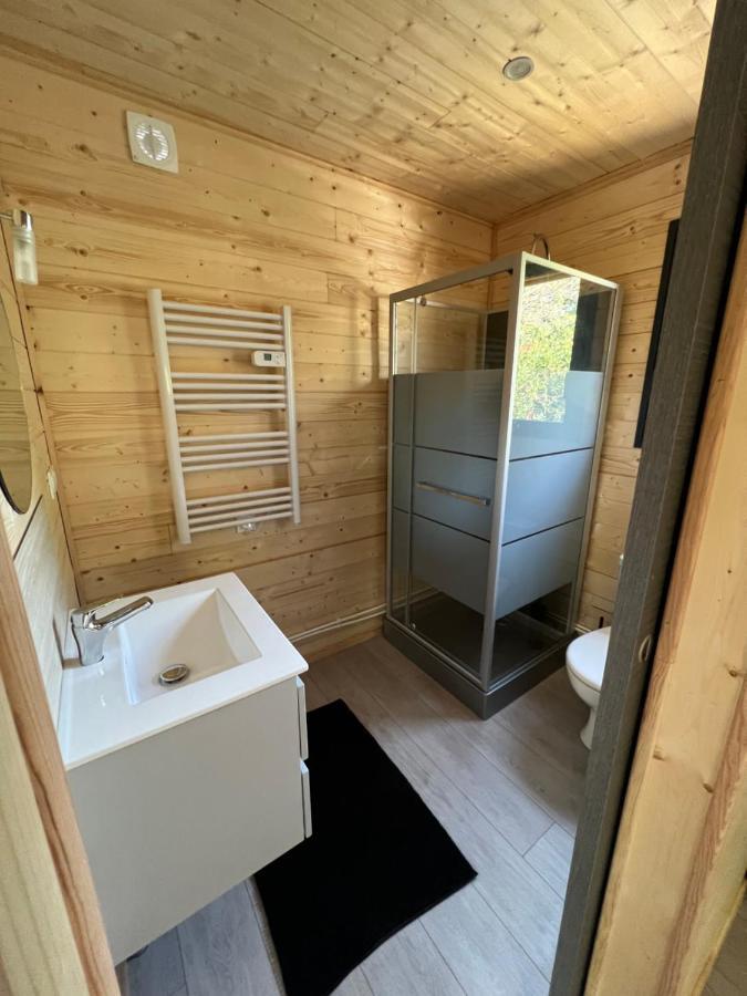 Chalet contemporain dans son écrin de verdure Montauban Extérieur photo